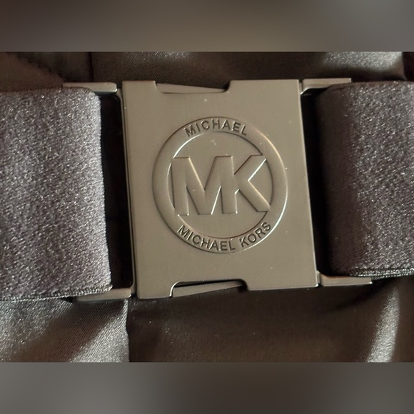 Michael Kors 💅❄️ Black Maxi Long Fur Winter Snow Puffer Coat MK Jacket NEW $400 - Picture 3 of 16